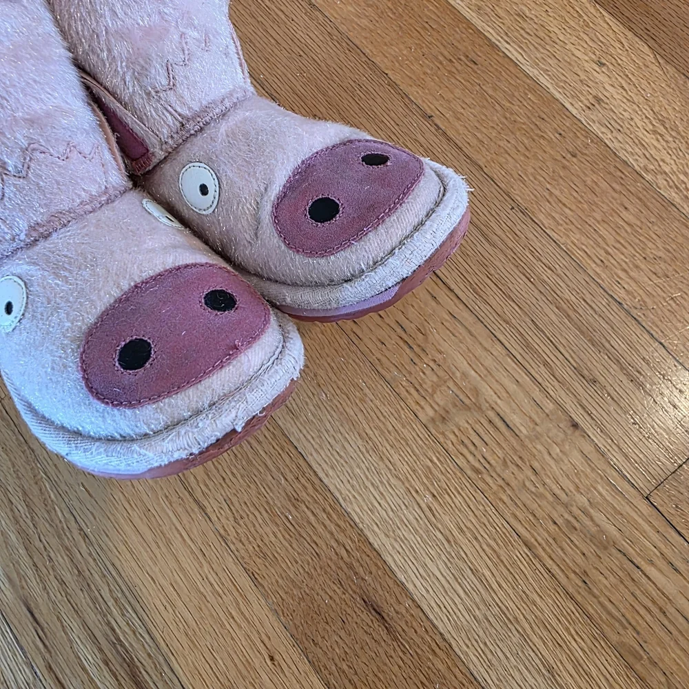 EMU AUSTRALIA TODDLER PIGGY BOOTS
